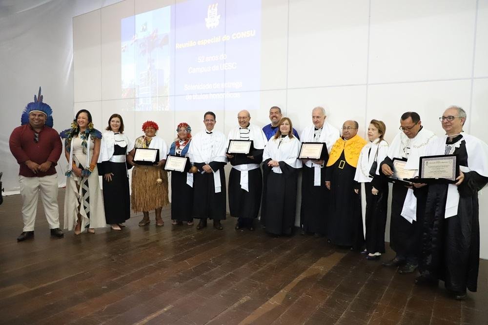 UESC CELEBRA 52 ANOS COM HOMENAGENS E RECONHECIMENTO À DIVERSIDADE DE SABERES
