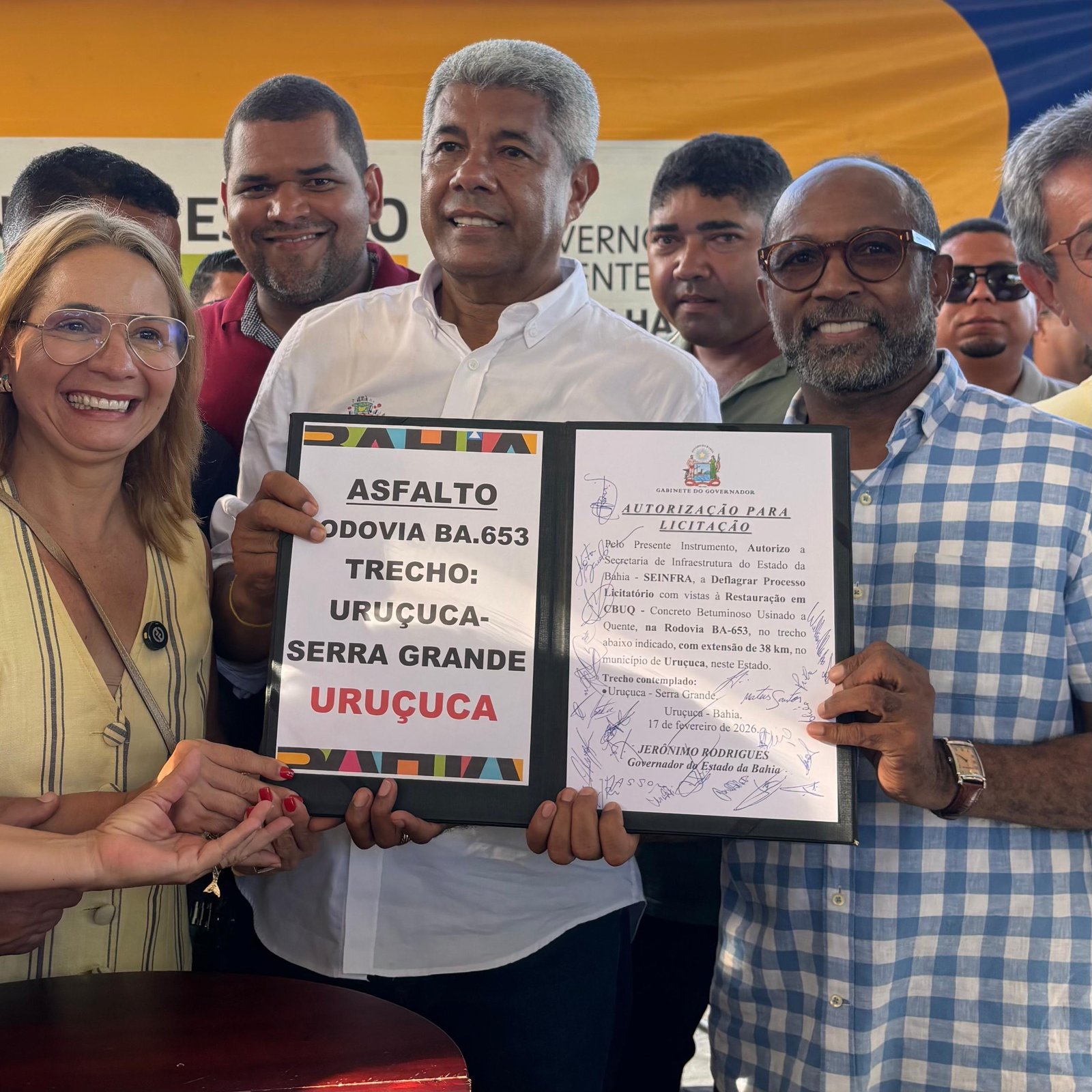 BEBETO GALVÃO FORTALECE PARCERIA COM ESTADO E CELEBRA PAVIMENTAÇÃO ENTRE URUÇUCA E SERRA GRANDE: ‘CONQUISTA COLETIVA