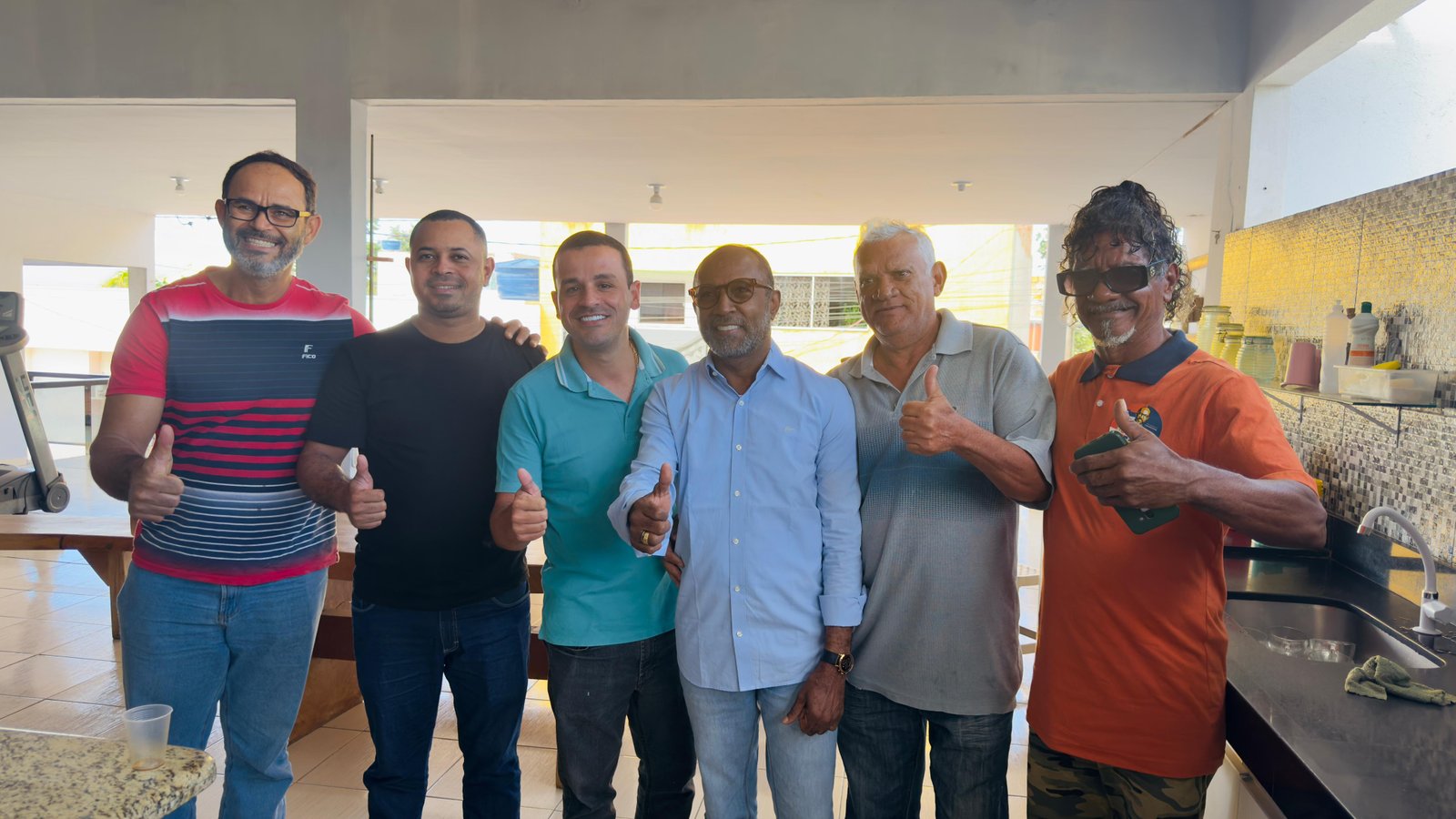 BEBETO GALVãO INTENSIFICA AGENDA E AMPLIA BASE POLíTICA NO EXTREMO SUL E SUDOESTE DA BAHIA