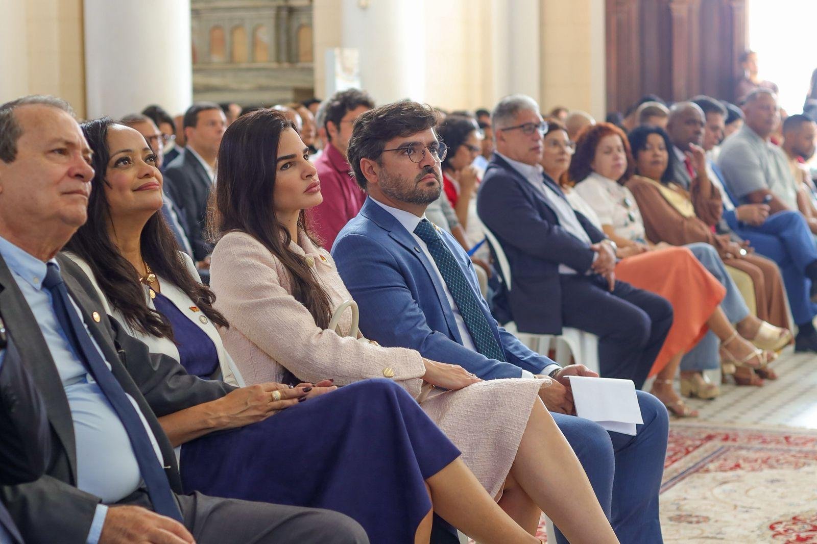 ILHÉUS INICIA COMEMORAÇÕES PELOS 492 ANOS COM CELEBRAÇÃO RELIGIOSA E ATO CÍVICO