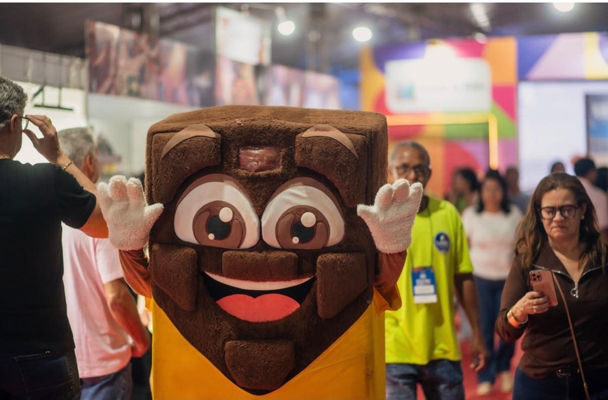 FEIRA DE NEGÓCIOS, COZINHA SHOW, ESCULTURA DE CHOCOLATE E ATRAÇÕES CULTURAIS: CHOCOLAT BAHIA INAUGURA EDIÇÃO HISTÓRICA EM ILHÉUS