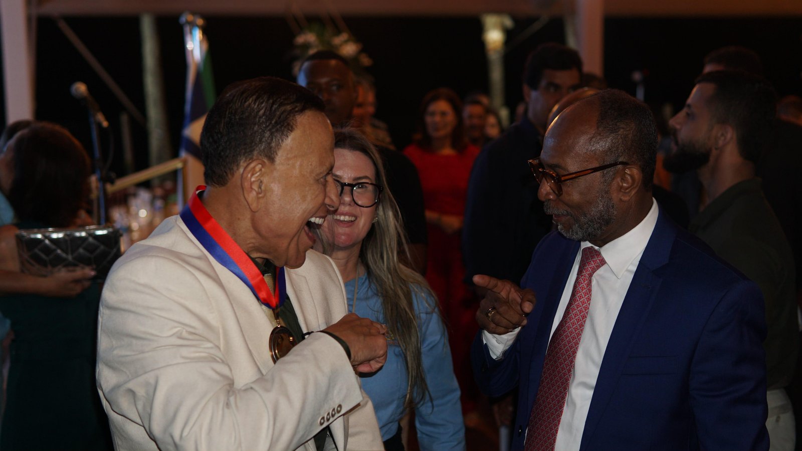 ILHÉUS: BEBETO GALVÃO INTENSIFICA PRESENÇA NOS BAIRROS E COMUNIDADES DA CIDADE