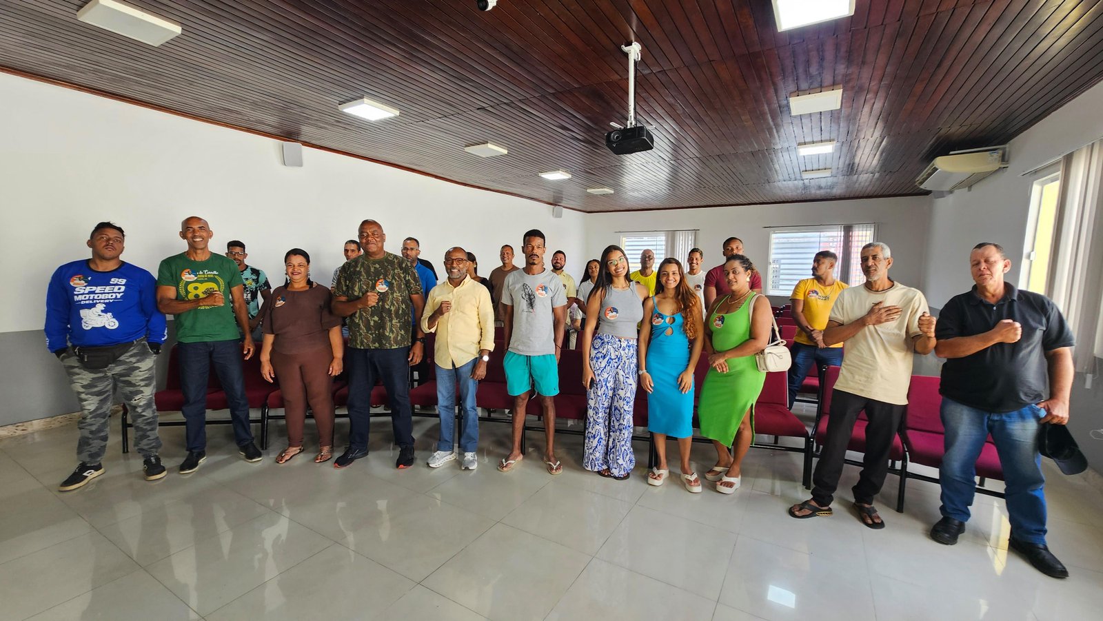 ILHÉUS: BEBETO GALVÃO INTENSIFICA PRESENÇA NOS BAIRROS E COMUNIDADES DA CIDADE