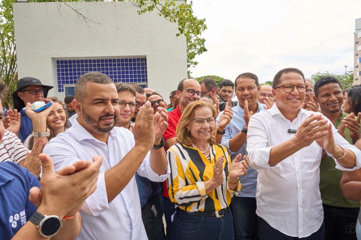 PREFEITO AUGUSTO CASTRO FAZ A ENTREGA DE 52 RUAS REQUALIFICADAS PELO PROGRAMA PAVIMENTA ITABUNA E A 4ª ETAPA DO PROJETO ORLA BEIRA-RIO