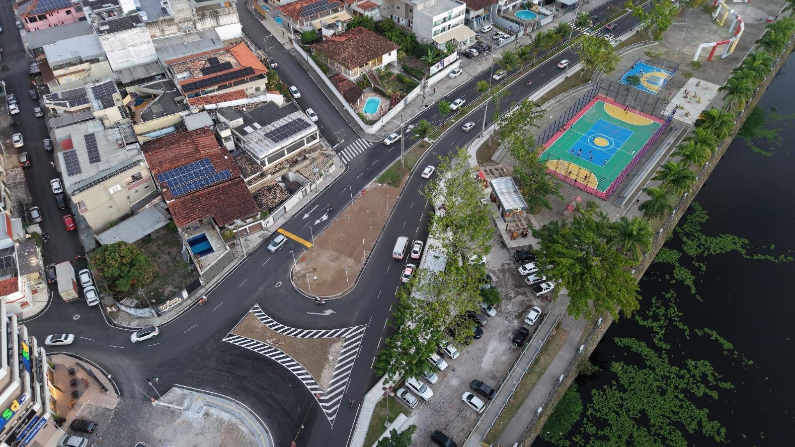 PREFEITO AUGUSTO CASTRO FAZ A ENTREGA DE 52 RUAS REQUALIFICADAS PELO PROGRAMA PAVIMENTA ITABUNA E A 4ª ETAPA DO PROJETO ORLA BEIRA-RIO