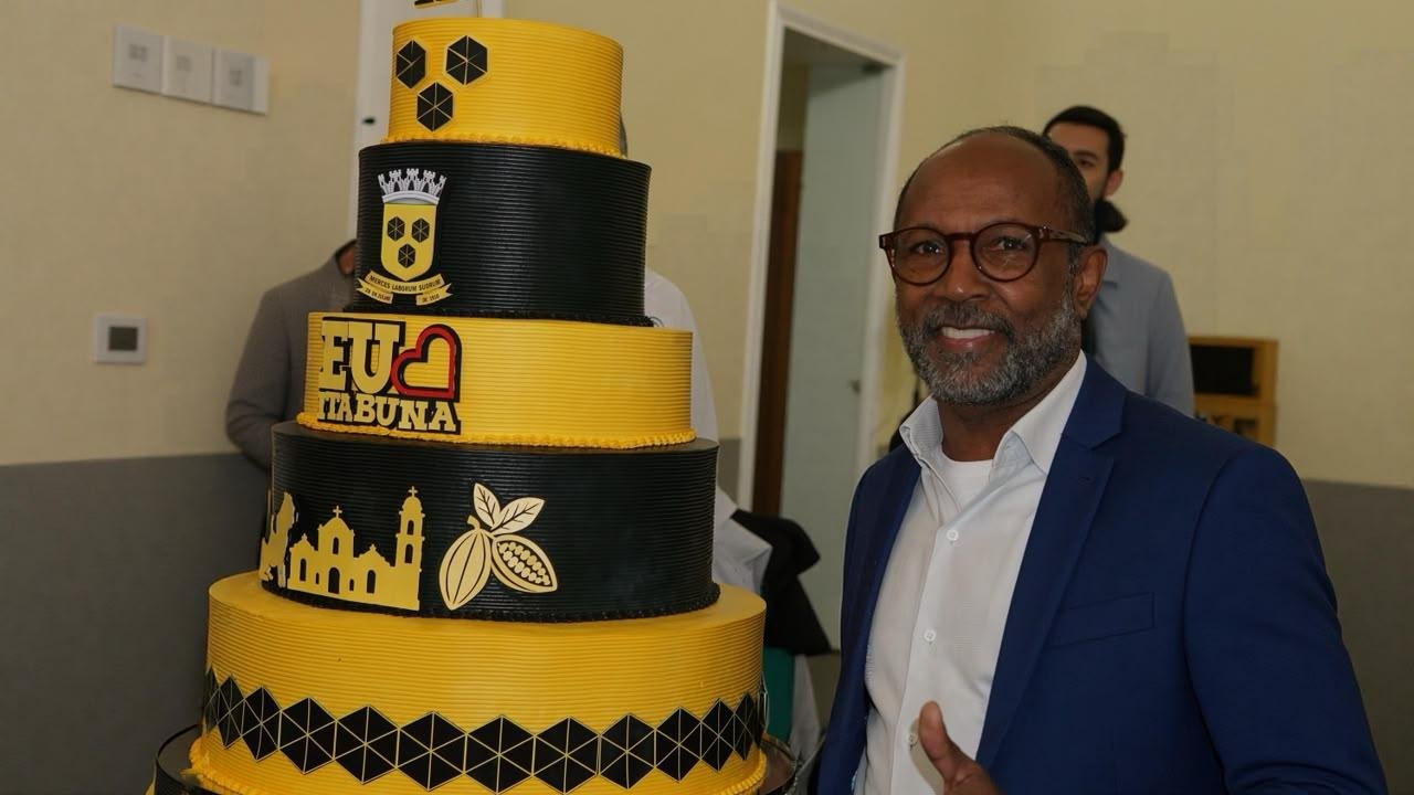 BEBETO GALVÃO SE UNE À COMUNIDADE EM MISSA PELOS 116 ANOS DE ITABUNA
