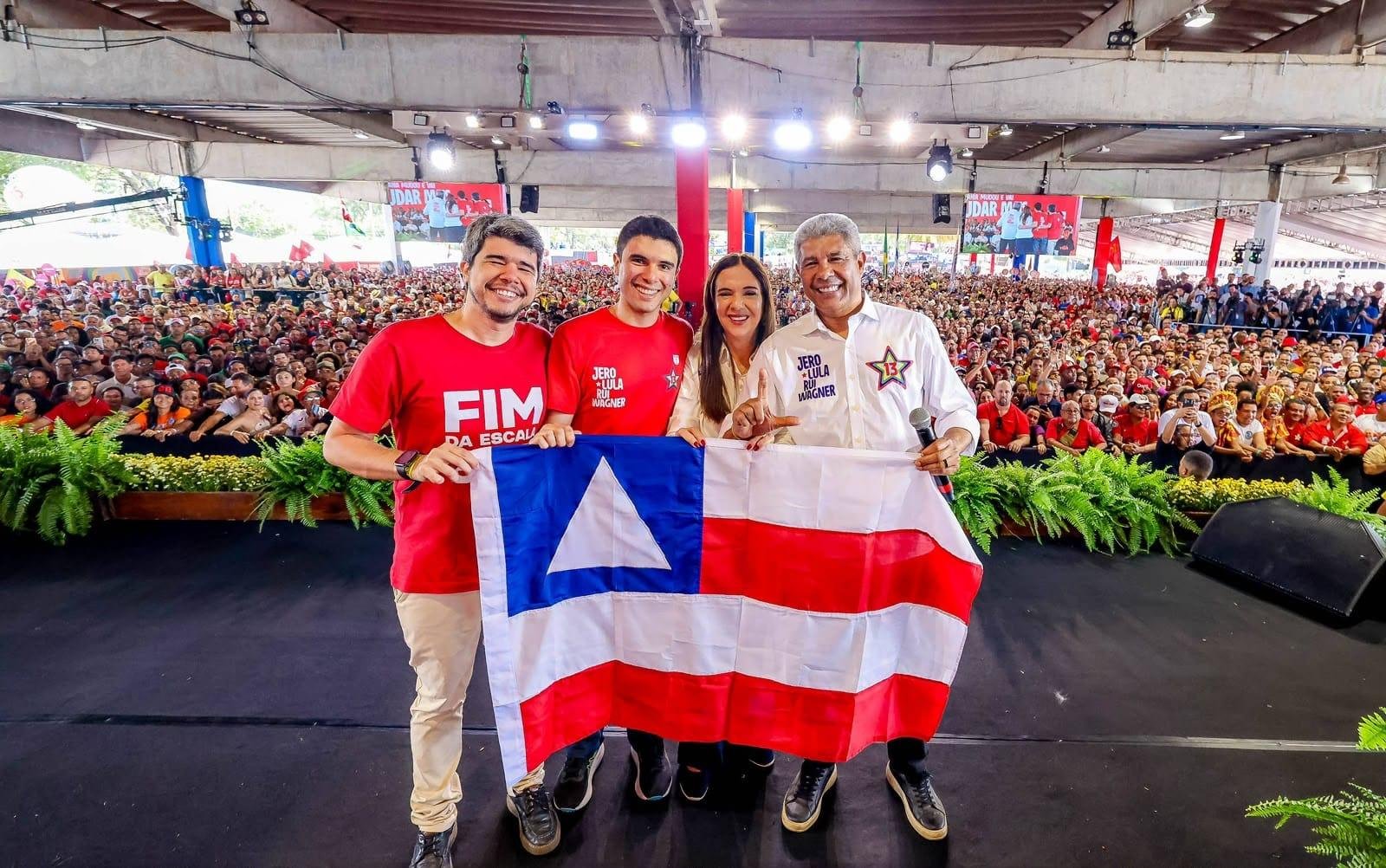EVANGÉLICOS RENOVAM FÉ NA VITÓRIA DE JERÔNIMO AO GOVERNO DA BAHIA EVANGÉLICOS RENOVAM FÉ NA VITÓRIA DE JERÔNIMO AO GOVERNO DA BAHIA