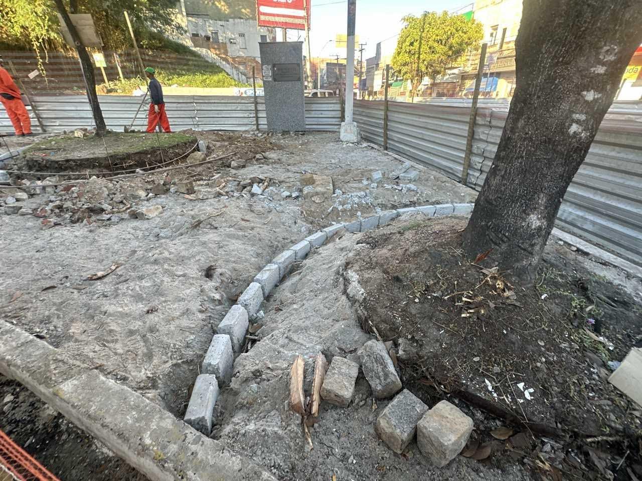 PRAÇA CAIRU PASSA POR REQUALIFICAÇÃO COM PREVISÃO DE ENTREGA EM SETEMBRO PRAÇA CAIRU PASSA POR REQUALIFICAÇÃO COM PREVISÃO DE ENTREGA EM SETEMBRO