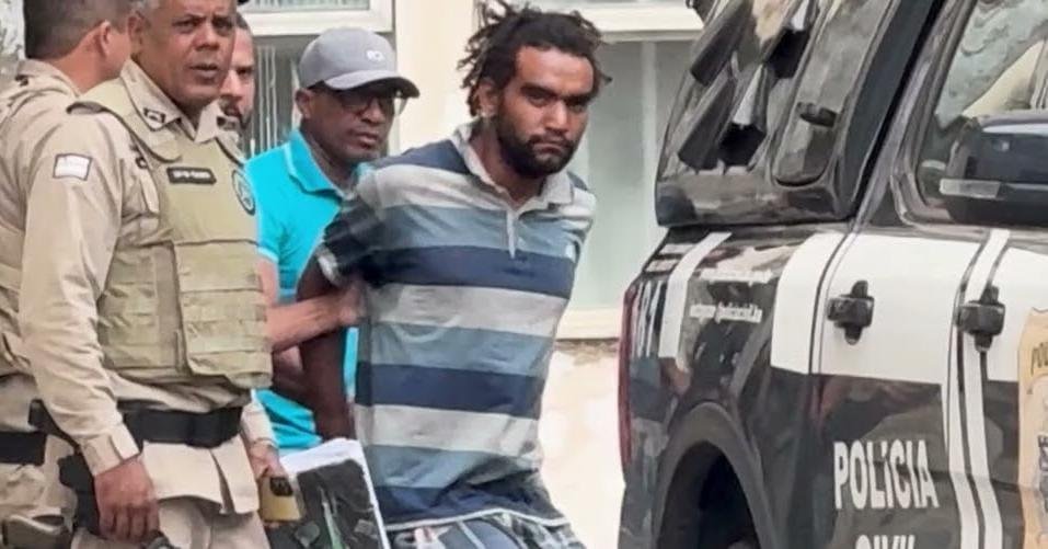 ÀS VÉSPERAS DE COMPLETAR UM ANO, TRIPLO HOMICÍDIO DAS TRÊS MULHERES AINDA GERA DÚVIDAS EM ILHÉUS ÀS VÉSPERAS DE COMPLETAR UM ANO, TRIPLO HOMICÍDIO DAS TRÊS MULHERES AINDA GERA DÚVIDAS EM ILHÉUS