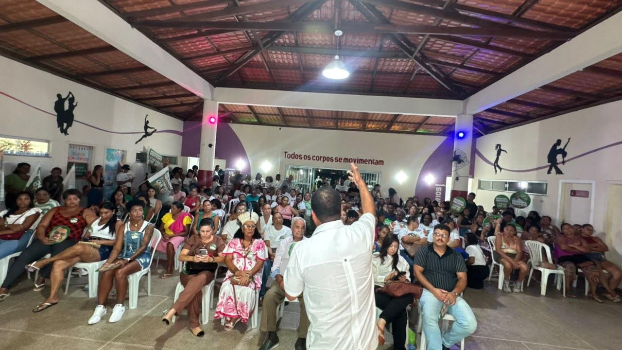 ENTUSIASMO MARCA PLENÁRIA DE MAGNO NA ZONA SUL DE ILHÉUS