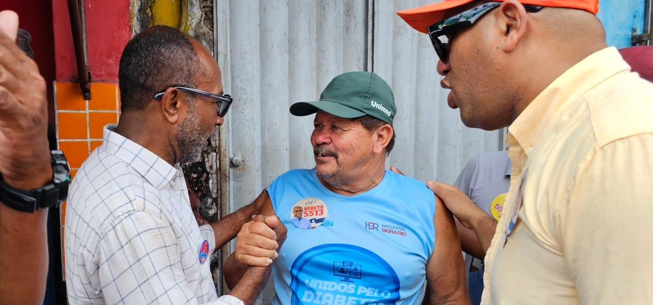 EM ITABUNA, BEBETO APRESENTA PROPOSTAS DURANTE CORPO A CORPO NA FEIRA DO CENTRO COMERCIAL EM ITABUNA, BEBETO APRESENTA PROPOSTAS DURANTE CORPO A CORPO NA FEIRA DO CENTRO COMERCIAL