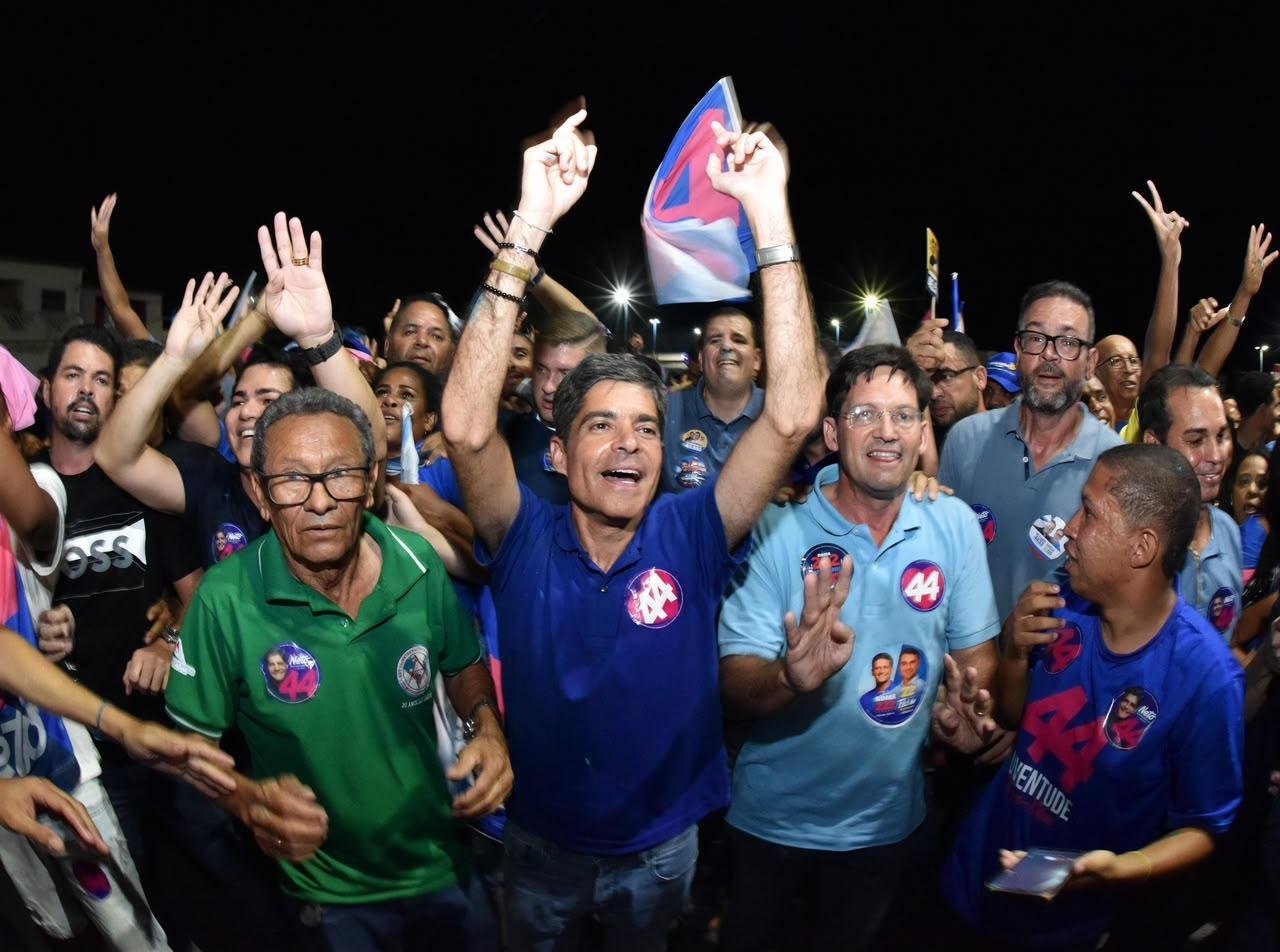 PESQUISA FUTURA: ACM NETO AMPLIA VANTAVEM SOBRE JERÔNIMO E VENCERIA ELEIÇÃO NO PRIMEIRO TURNO PESQUISA FUTURA: ACM NETO AMPLIA VANTAVEM SOBRE JERÔNIMO E VENCERIA ELEIÇÃO NO PRIMEIRO TURNO