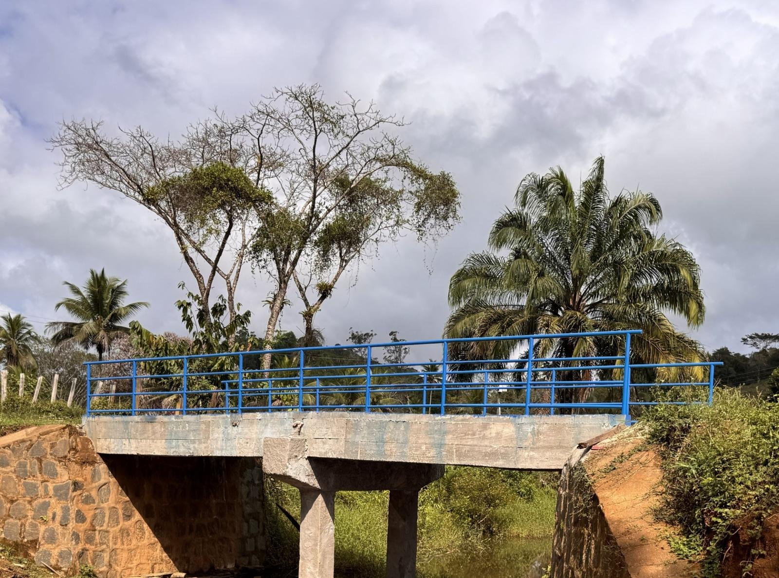 NOVA PONTE DO JAPU É ENTREGUE APÓS SUBSTITUIÇÃO DE ANTIGA ESTRUTURA DE MADEIRA NOVA PONTE DO JAPU É ENTREGUE APÓS SUBSTITUIÇÃO DE ANTIGA ESTRUTURA DE MADEIRA