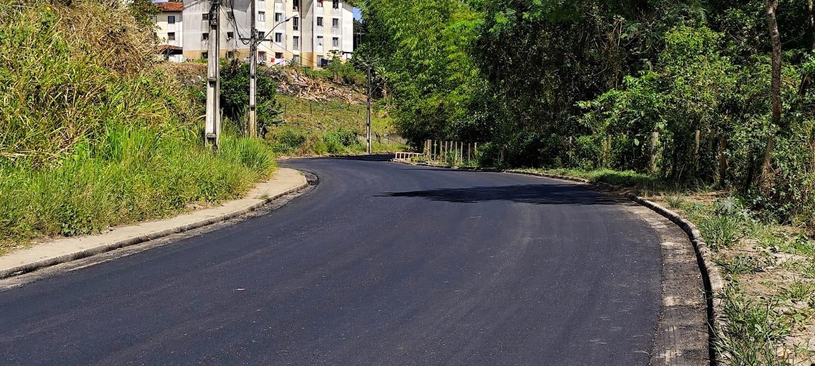 PREFEITURA DE ITABUNA AMPLIA FRENTES DE PAVIMENTAÇÃO E URBANIZAÇÃO EM DIFERENTES REGIÕES DO MUNICÍPIO PREFEITURA DE ITABUNA AMPLIA FRENTES DE PAVIMENTAÇÃO E URBANIZAÇÃO EM DIFERENTES REGIÕES DO MUNICÍPIO