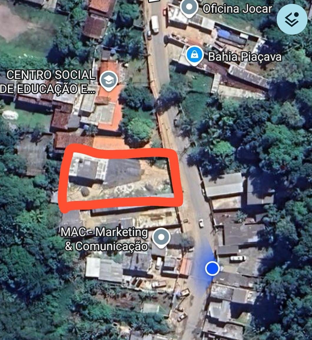 CARRETA COM PISO DO CONDOMÍNIO SOBERANO É VISTA EM DEPÓSITO NO BAIRRO NOSSA SENHORA DA VITÓRIA, EM ILHÉUS