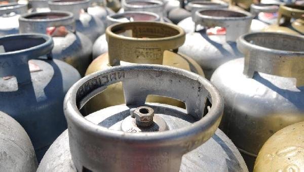 GOVERNO ACABA COM DIFERENÇA NOS PREÇOS DE BOTIJÕES DE GÁS DE COZINHA