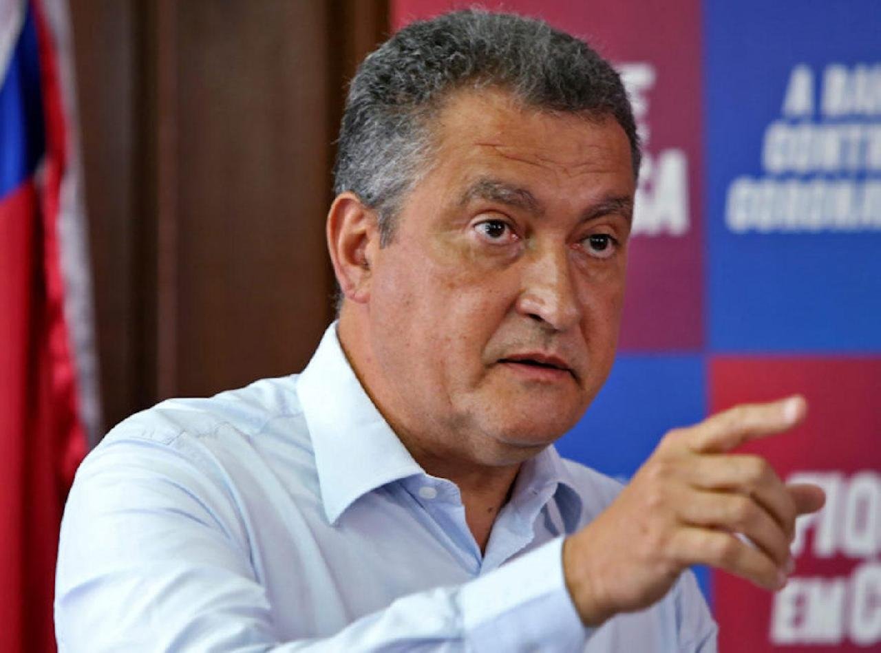 DECRETO PREVÊ APLICAÇÃO DE PENALIDADES A ESTABELECIMENTOS QUE DESRESPEITAREM LIMITE DE PÚBLICO EM EVENTOS NA BAHIA DECRETO PREVÊ APLICAÇÃO DE PENALIDADES A ESTABELECIMENTOS QUE DESRESPEITAREM LIMITE DE PÚBLICO EM EVENTOS NA BAHIA