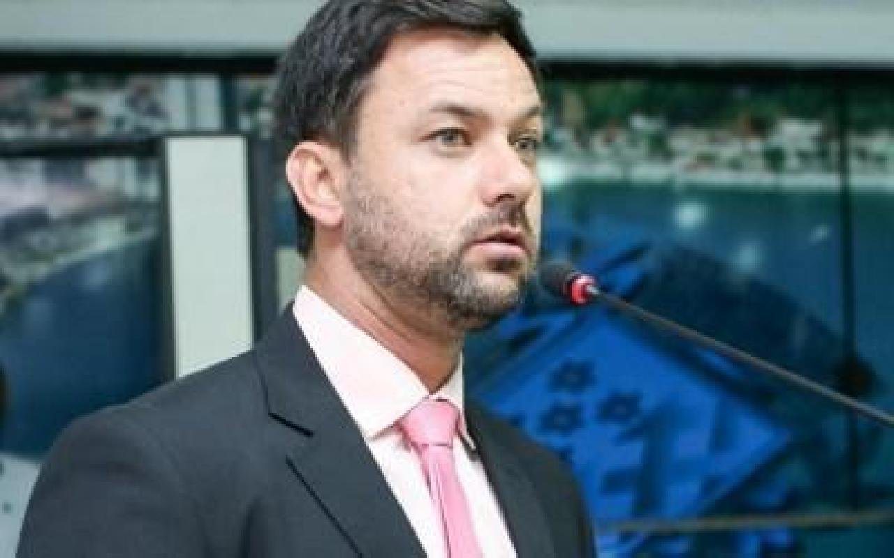 JUSTIÇA CONCEDE HABEAS CORPUS E LUKAS PAIVA VAI RESPONDER EM LIBERDADE JUSTIÇA CONCEDE HABEAS CORPUS E LUKAS PAIVA VAI RESPONDER EM LIBERDADE