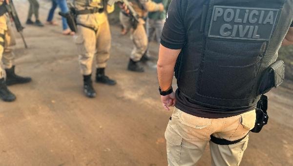 OPERAÇÃO POLICIAL TERMINA COM CINCO MORTOS, SEIS PRESOS E APREENSÃO DE ARMAS, EM PORTO SEGURO