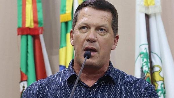 MP PEDE INDENIZAÇÃO DE R$300 MIL A VEREADOR GAÚCHO QUE OFENDEU BAIANOS 