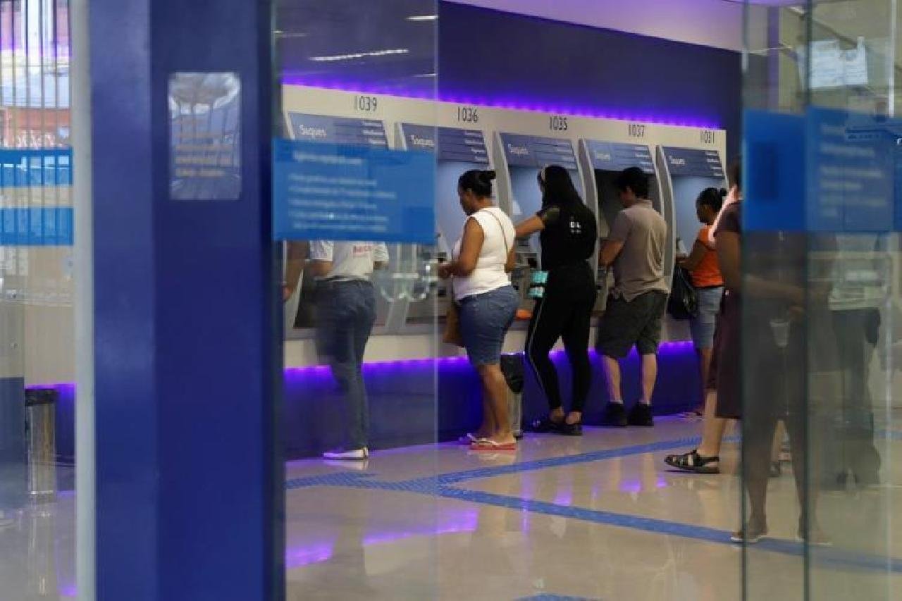 CAIXA COMEÇA A PAGAR SAQUE-ANIVERSÁRIO DO FGTS NESTA QUARTA CAIXA COMEÇA A PAGAR SAQUE-ANIVERSÁRIO DO FGTS NESTA QUARTA