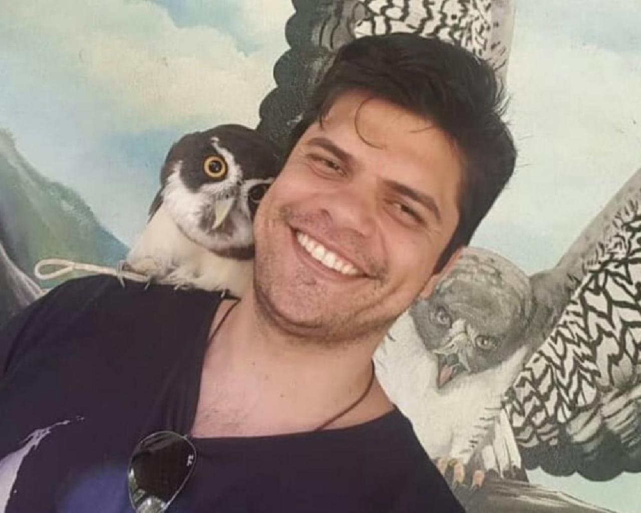 MÉDICO MORRE APÓS CAPOTAMENTO EM TRECHO DA BA-001, ENTRE ILHÉUS E UNA MÉDICO MORRE APÓS CAPOTAMENTO EM TRECHO DA BA-001, ENTRE ILHÉUS E UNA