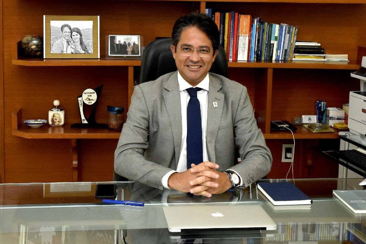 ROTARY CLUB DE ILHÉUS RECEBE O REITOR DA UESC, ALESSANDRO FERNANDES ROTARY CLUB DE ILHÉUS RECEBE O REITOR DA UESC, ALESSANDRO FERNANDES