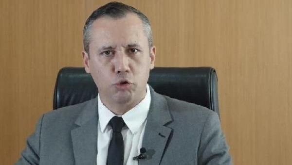 SECRETÁRIO DA CULTURA DE BOLSONARO IMITA MINISTRO NAZISTA EM PRONUNCIAMENTO; VEJA VÍDEO