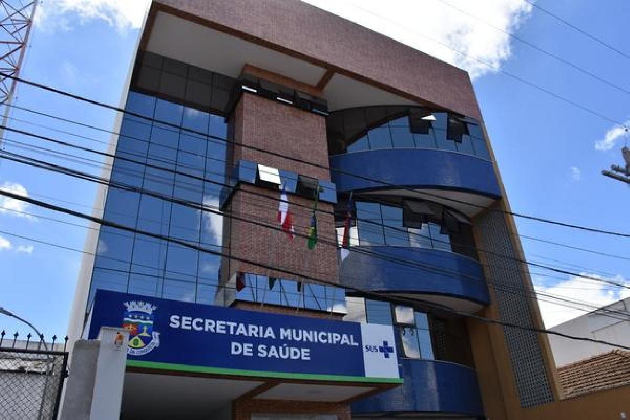 INSCRIÇÕES PARA SELEÇÃO DE PROFISSIONAIS DE SAÚDE SE ENCERRAM NESTA TERÇA-FEIRA INSCRIÇÕES PARA SELEÇÃO DE PROFISSIONAIS DE SAÚDE SE ENCERRAM NESTA TERÇA-FEIRA