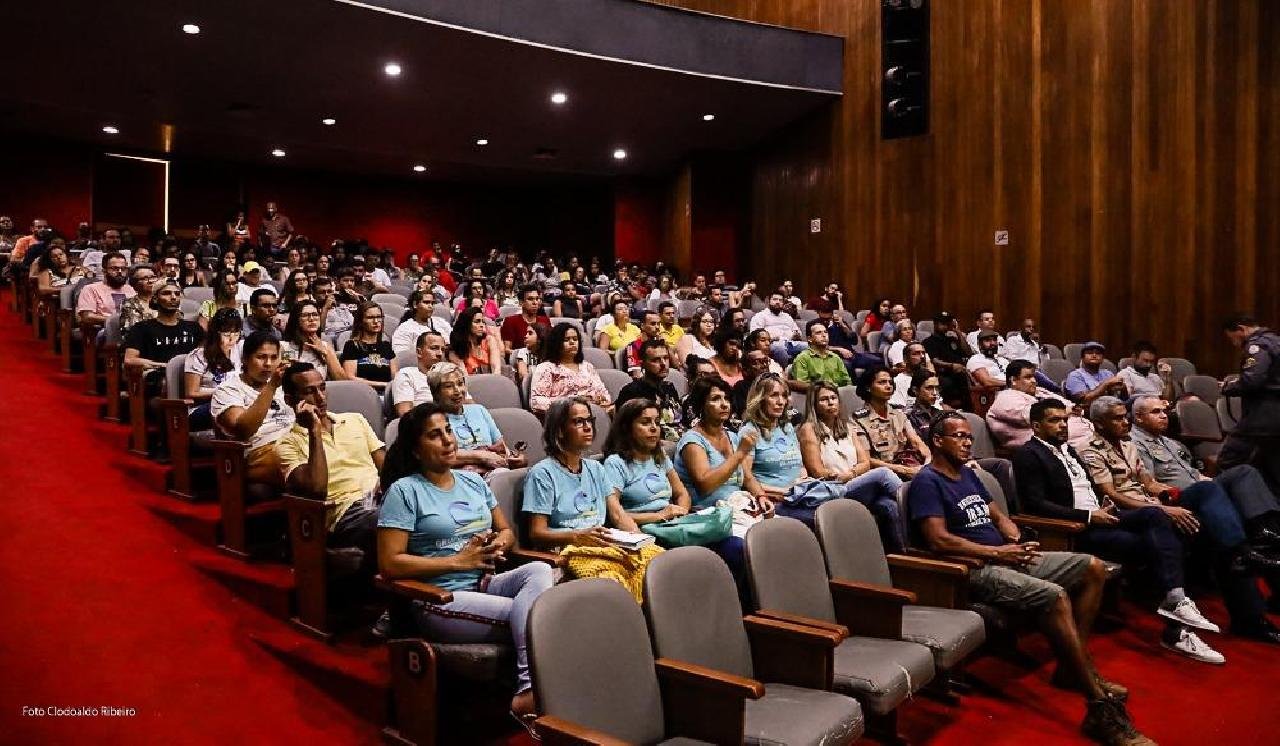 MUNICÍPIO REALIZA TREINAMENTO TÉCNICO PARA POSSÍVEL CHEGADA DE MANCHAS DE ÓLEO