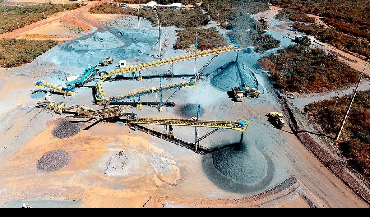 MINERADORA VALE ADMITE QUE ESTUDA A COMPRA DA BAMIN MINERADORA VALE ADMITE QUE ESTUDA A COMPRA DA BAMIN