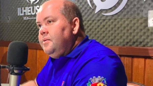 “ATÉ SÁBADO QUERO CONCLUIR A LIMPEZA DA SOARES LOPES”, AFIRMA SECRETÁRIO DE SERVIÇOS URBANOS DE ILHÉUS, CACÁ COLCHÕES