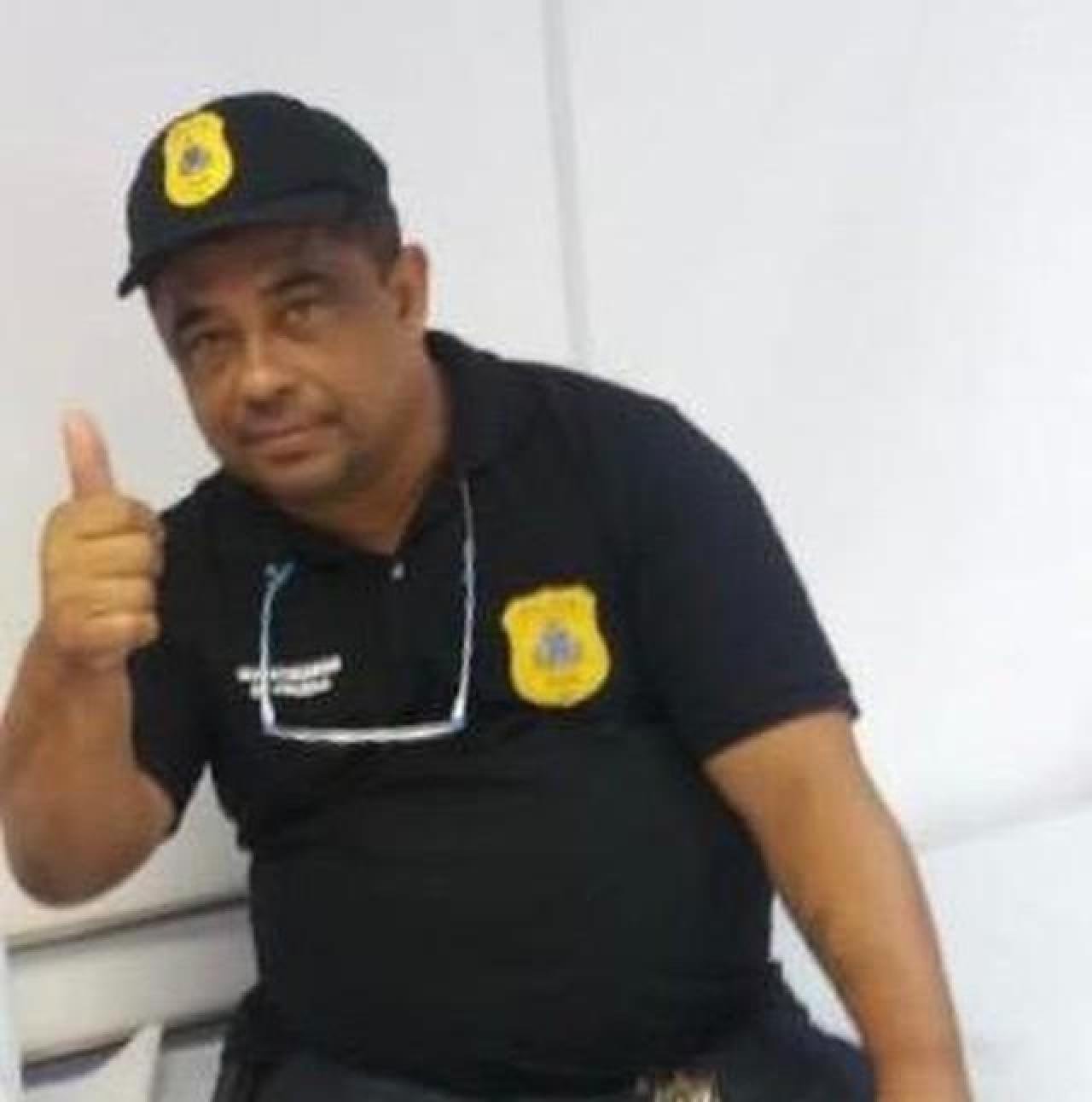 POLICIAL CIVIL MORRE EM ILHÉUS EM DECORRÊNCIA DA COVID-19 POLICIAL CIVIL MORRE EM ILHÉUS EM DECORRÊNCIA DA COVID-19