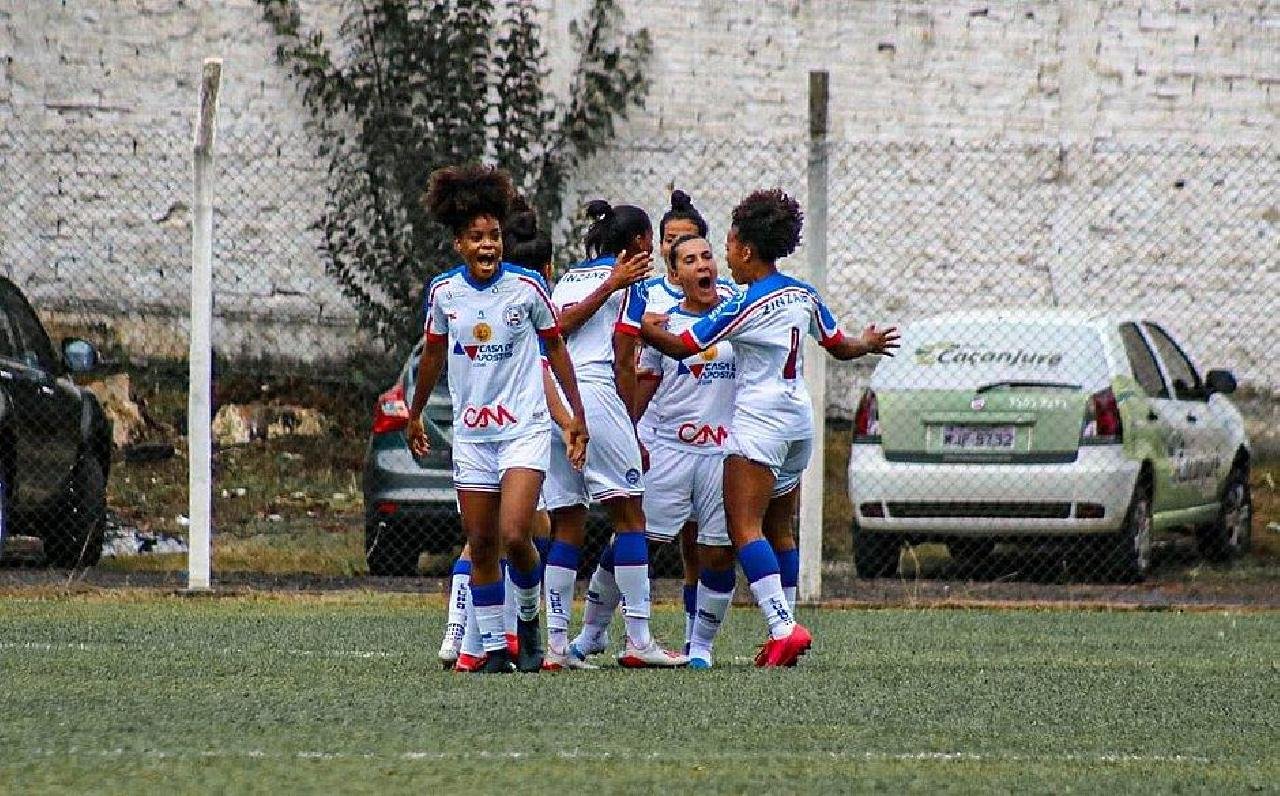 JOGADORAS DO BAHIA SÃO VÍTIMAS DE RACISMO DURANTE TRANSMISSÃO