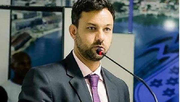 JUSTIÇA NEGA PEDIDO DE CASSAÇÃO E RENOVA AFASTAMENTO DE LUKAS PAIVA POR MAIS 180 DIAS