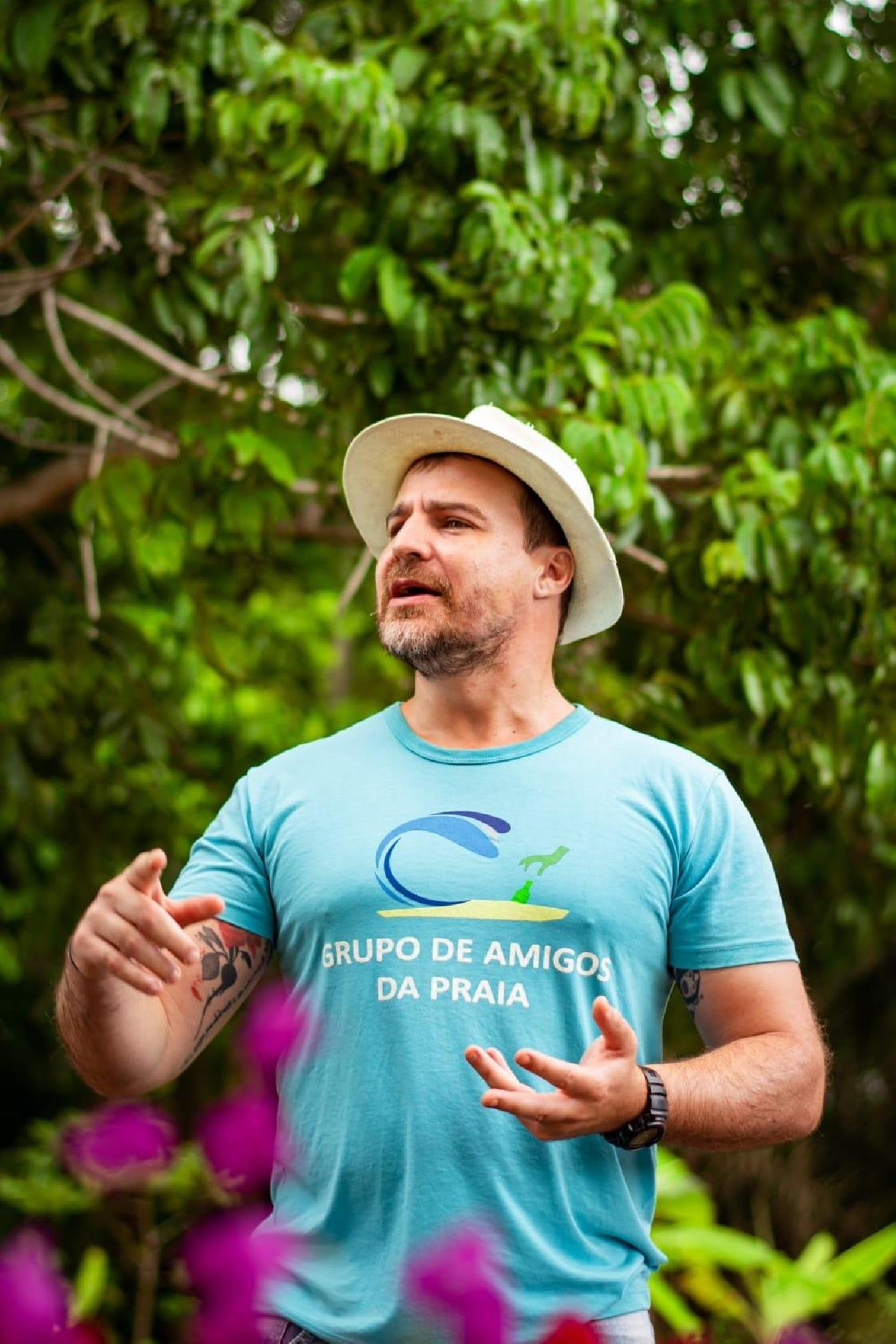 VINÍCIUS ALCÂNTARA DISPUTA VAGA DE DEPUTADO FEDERAL PARA FORTALECER ILHÉUS E A BAHIA NO CONGRESSO NACIONAL VINÍCIUS ALCÂNTARA DISPUTA VAGA DE DEPUTADO FEDERAL PARA FORTALECER ILHÉUS E A BAHIA NO CONGRESSO NACIONAL