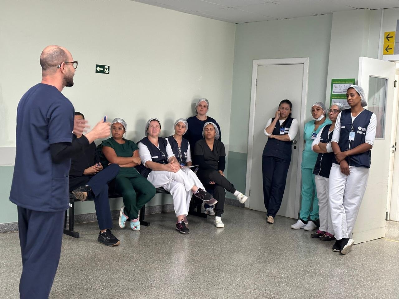 HOSPITAL REGIONAL COSTA DO CACAU PROMOVE TREINAMENTO ESSENCIAL EM PREVENÇÃO DE INFECÇÃO DO TRATO URINÁRIO HOSPITAL REGIONAL COSTA DO CACAU PROMOVE TREINAMENTO ESSENCIAL EM PREVENÇÃO DE INFECÇÃO DO TRATO URINÁRIO