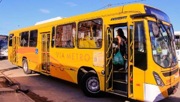 GRUPO DE TRABALHO FARÁ ANÁLISE DO CONTRATO DAS EMPRESAS DE ÔNIBUS EM ILHÉUS 