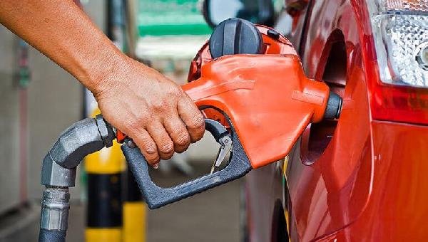 PROCON DE ILHÉUS MONITORA PREÇOS DE COMBUSTÍVEIS PARA EVITAR ABUSOS