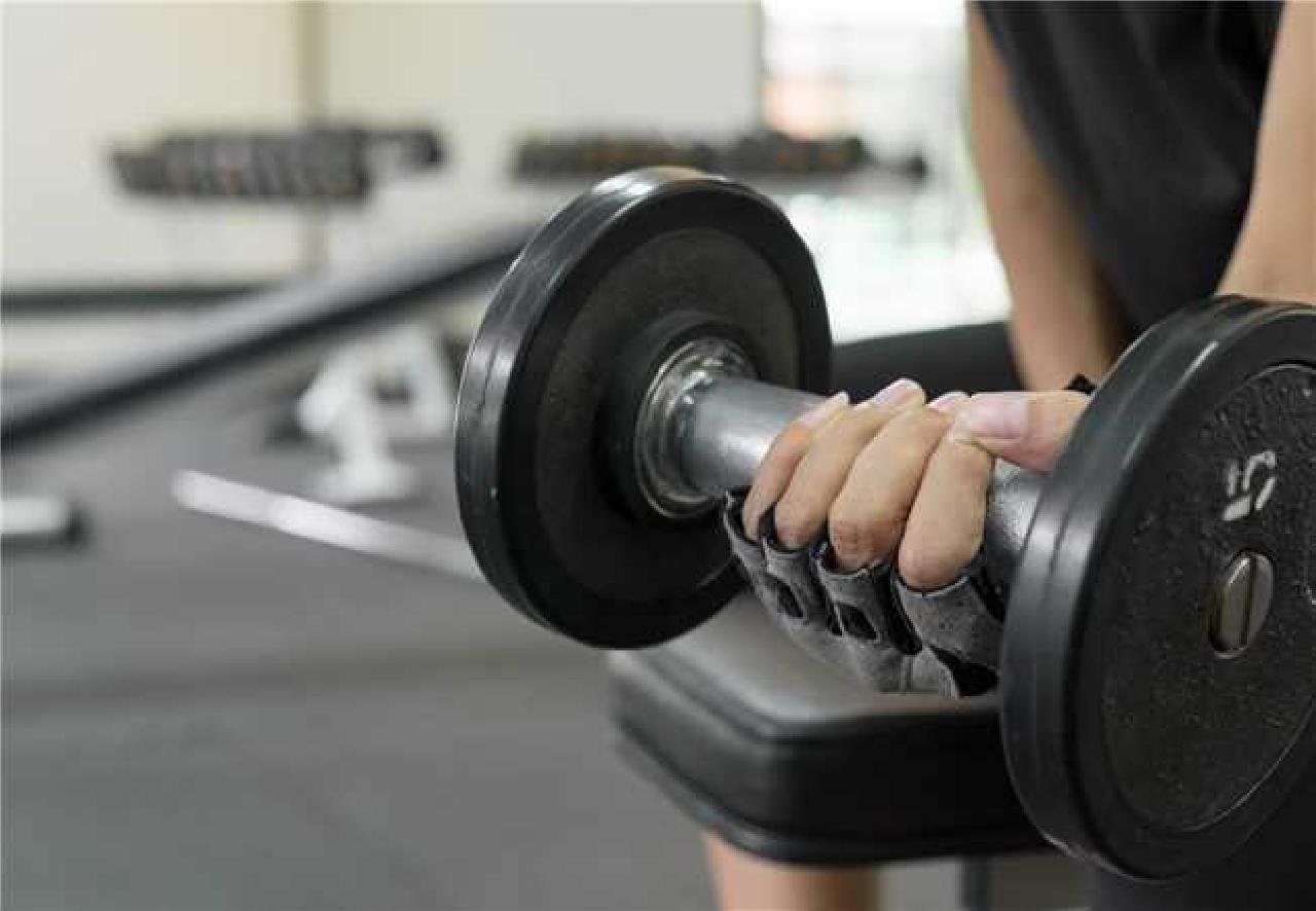 ATENÇÃO PARA AS ATIVIDADES ESPORTIVAS LIBERADAS E PROIBIDAS EM ILHÉUS ATENÇÃO PARA AS ATIVIDADES ESPORTIVAS LIBERADAS E PROIBIDAS EM ILHÉUS