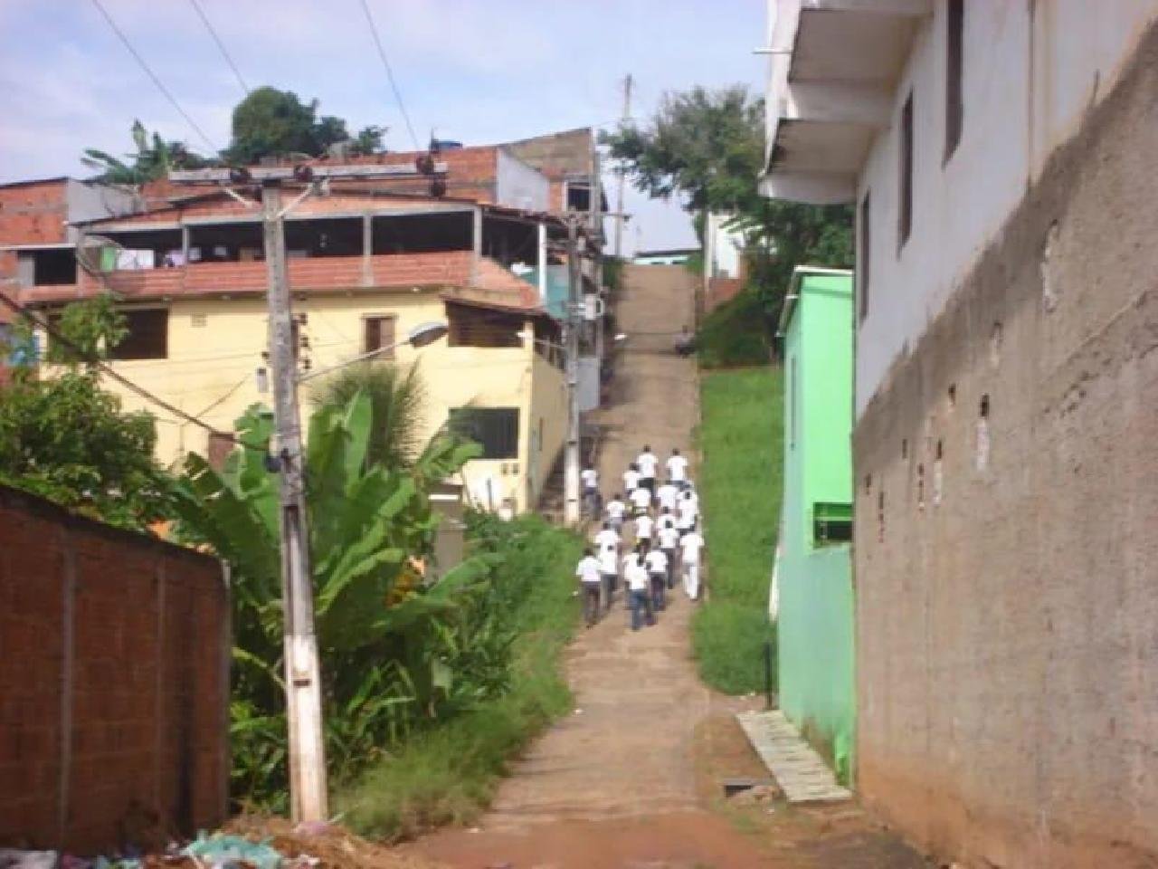 ESTADO AUTORIZA DESAPROPRIAÇÃO NA RUA DA FAZENDINHA, NO ALTO DO CARVALHO, EM ILHÉUS