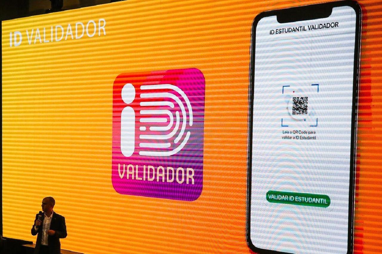 MEC LANÇA APLICATIVO QUE SERVE DE CARTEIRA DE ESTUDANTE MEC LANÇA APLICATIVO QUE SERVE DE CARTEIRA DE ESTUDANTE