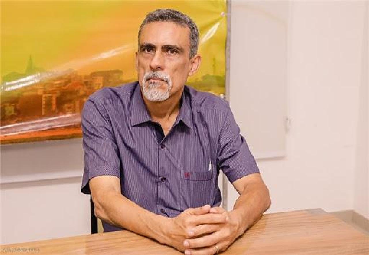 “ILHÉUS PODE CHEGAR A 35 MIL INFECTADOS EM MAIO”, ALERTA SECRETÁRIO MAGELA “ILHÉUS PODE CHEGAR A 35 MIL INFECTADOS EM MAIO”, ALERTA SECRETÁRIO MAGELA