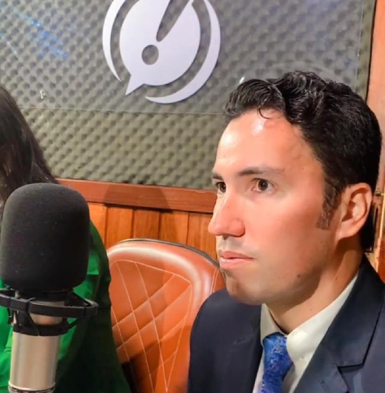 GOVERNO DE ILHÉUS ESTÁ ANALISANDO CASO A CASO PAGAMENTO DO 13º A PROFESSORES TEMPORÁRIOS, DIZ SUBPROCURADOR ÍTALO CAVALCANTE