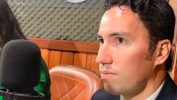 GOVERNO DE ILHÉUS ESTÁ ANALISANDO CASO A CASO PAGAMENTO DO 13º A PROFESSORES TEMPORÁRIOS, DIZ SUBPROCURADOR ÍTALO CAVALCANTE