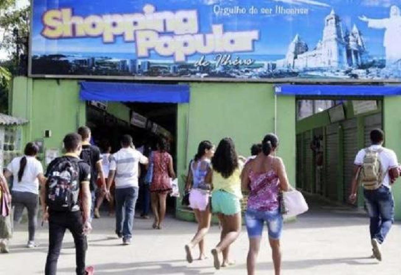 PERMISSIONÁRIOS DO SHOPPING POPULAR DE ILHÉUS SÃO CONVOCADOS PARA ATUALIZAÇÃO CADASTRAL PERMISSIONÁRIOS DO SHOPPING POPULAR DE ILHÉUS SÃO CONVOCADOS PARA ATUALIZAÇÃO CADASTRAL