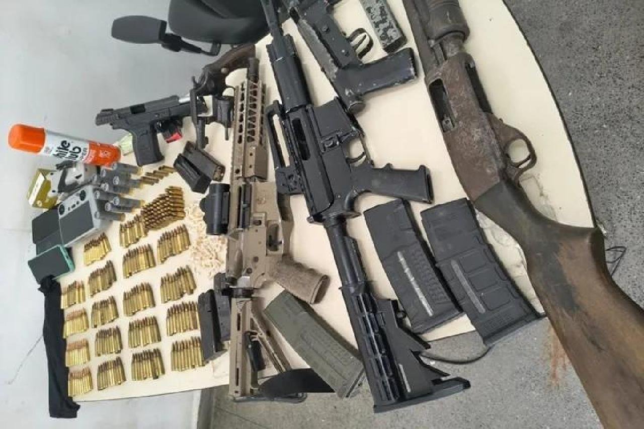 SEIS HOMENS MORRERAM EM UM CONFRONTO COM A PM NA ZONA RURAL DE ITAJUÍPE; ARMAS E DROGAS FORAM APREENDIDAS