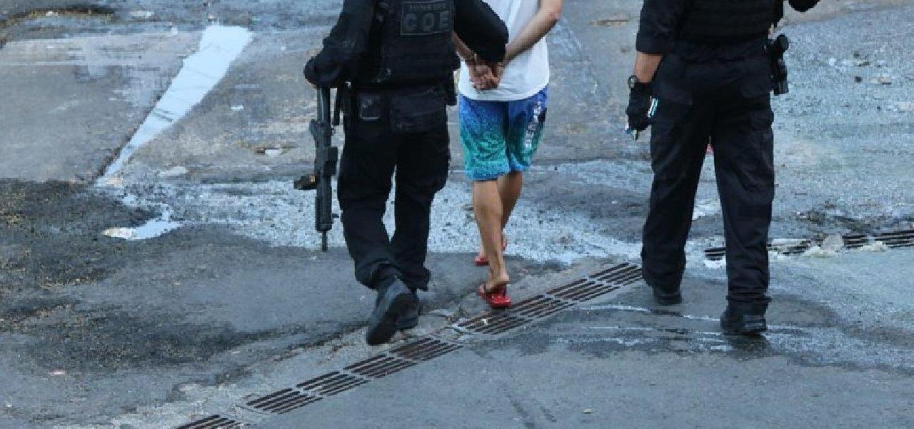 EM 2023, BAHIA TEM MÉDIA DE 33 MANDADOS DE PRISÃO E FLAGRANTES CUMPRIDOS POR DIA EM 2023, BAHIA TEM MÉDIA DE 33 MANDADOS DE PRISÃO E FLAGRANTES CUMPRIDOS POR DIA