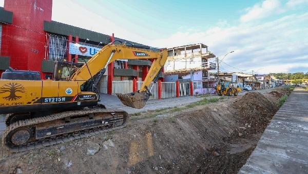 OBRAS DE FECHAMENTO DO CANAL DO MALHADO SÃO RETOMADAS
