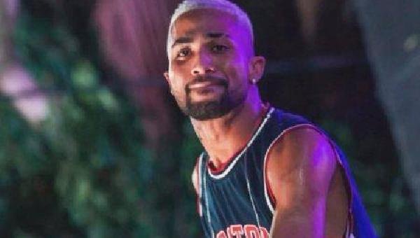 CANTOR ZAU O PÁSSARO MORRE EM ACIDENTE NA BR-116 EM FEIRA DE SANTANA